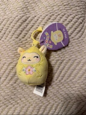 NWT Mary Jo the Easter Yellow Lamb Squishmallow Clip